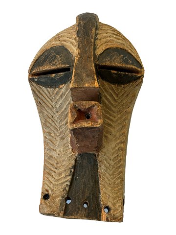 Small Kifwebe mask, carved wood, dyed with natural pigments, Songye people, 
Democratic Republic of Congo. Length: 20 centimeters.