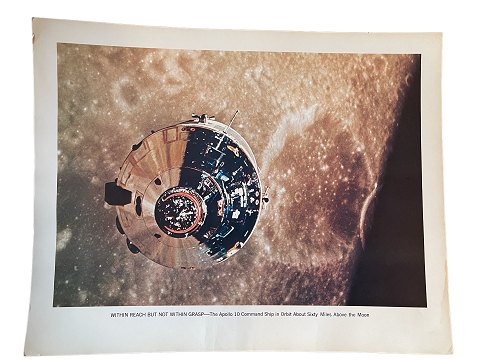 Originalt NASA farveoffsetfotografi fra Apollo 10, der var den store test op til 
Apollo 11 månelandingen i 1969.