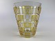 Kristallvase aus klarem und gelb / 
bernsteinfarbenem Glas, 19. - 20. Jahrhundert