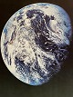 Vintage NASA farveoffsetfoto af jorden set fra 
Apollo 8 rumfartøjet i december 1968